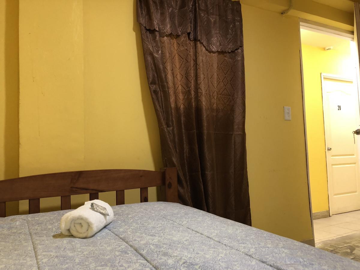 Residencial Oasis Hotel 2*